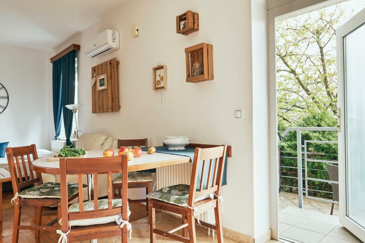 Rooms & Restaurant Ostarija 多莱尼斯凯托普利采 外观 照片